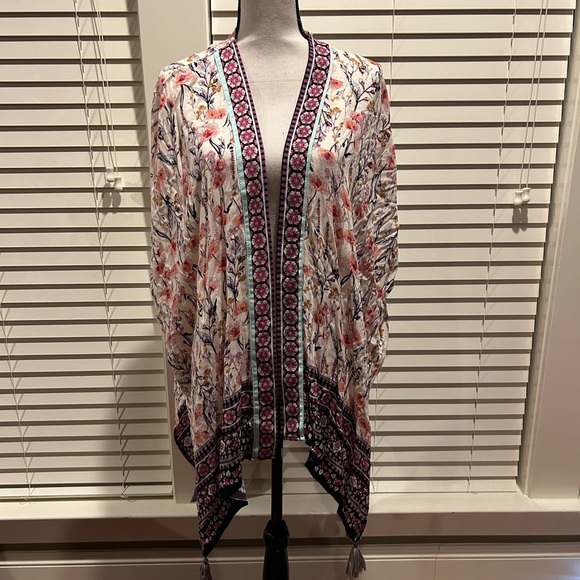 Knox Rose Tops - Knox Rose Floral Boho Tassel Kimono Wrap Top